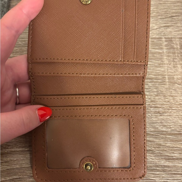 Fossil Multicolor Heart Pattern Wallet - Picture 3 of 4